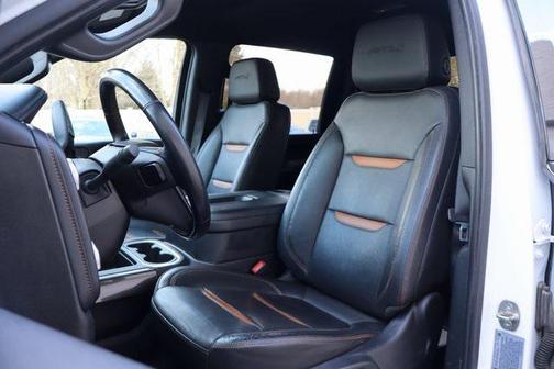 2022 GMC Sierra 2500 AT4