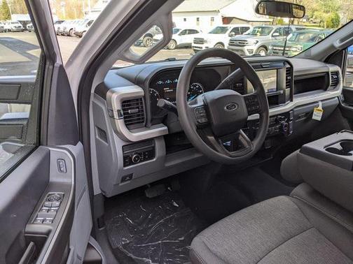 2025 Ford F-350 XL