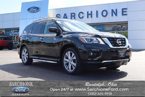 Magnetic Black Pearl 2019 Nissan Pathfinder SL