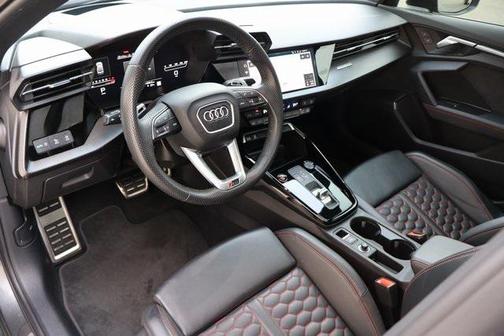 2024 Audi RS 3 TFSI quattro S tronic
