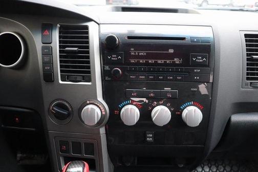 2011 Toyota Tundra Grade