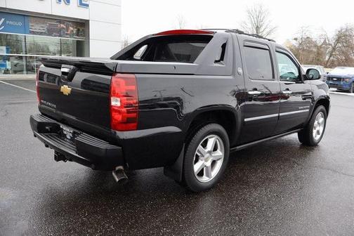 2013 Chevrolet Avalanche LTZ