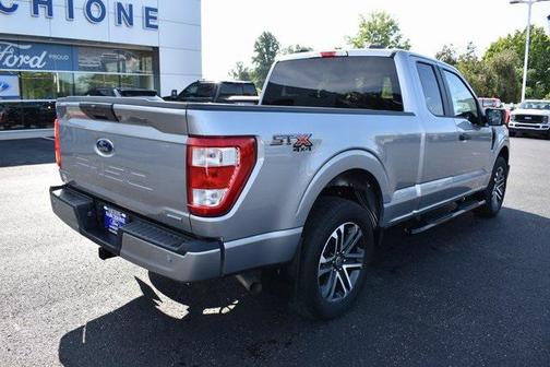 Iconic Silver Metallic 2023 Ford F-150 XL