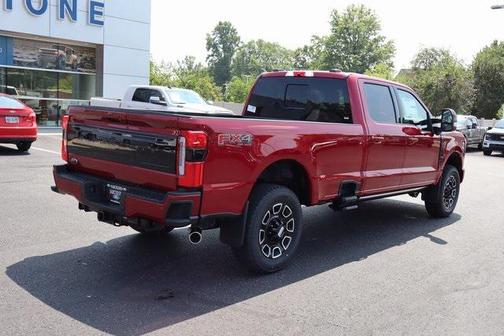 2026 Ford F-350 Platinum