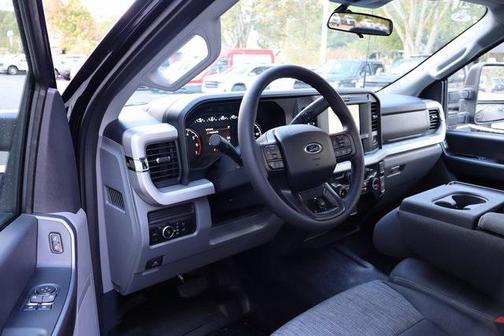 2026 Ford F-350 XLT