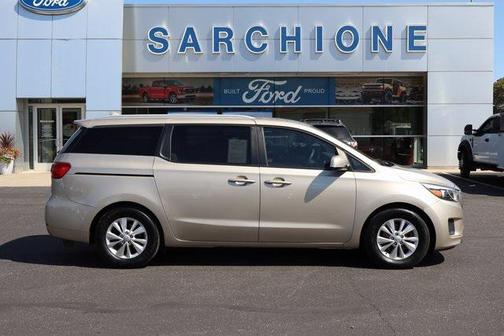 2016 Kia Sedona LX