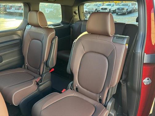 2025 Volkswagen ID. Buzz Pro S Plus with 4MOTION