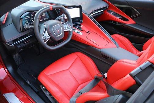 2025 Chevrolet Corvette Stingray w/2LT