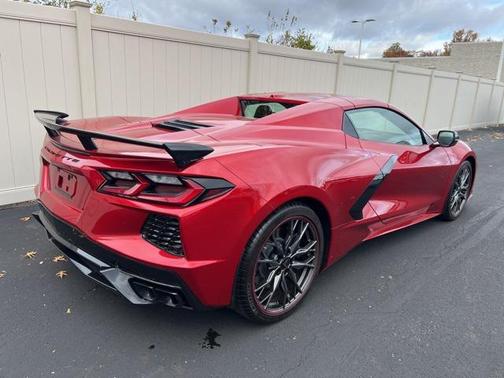 2025 Chevrolet Corvette Stingray w/2LT