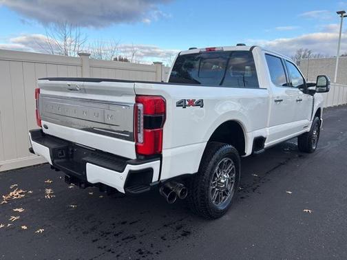 2025 Ford F-250 Platinum