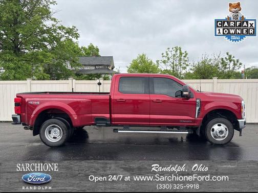 Ruby Red Metallic Tinted Clearcoat 2025 Ford F-350 Lariat