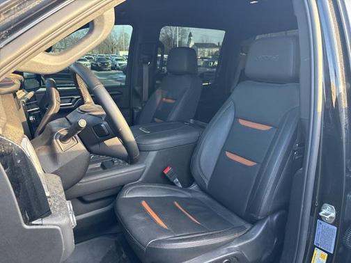 2025 GMC Sierra 2500 AT4