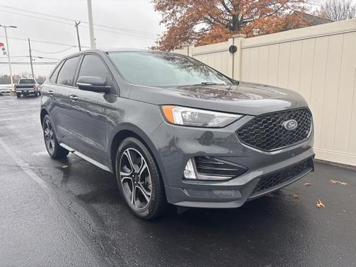 2021 Ford Edge ST