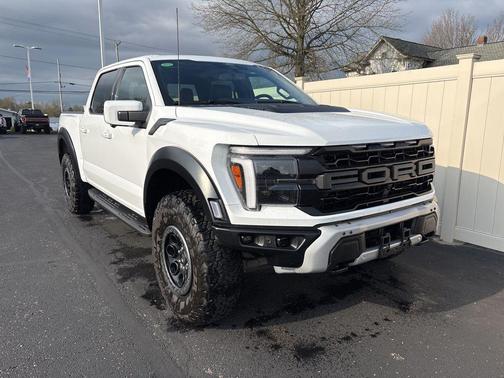 Oxford White 2025 Ford F-150 Raptor