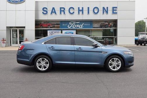 2018 Ford Taurus SE