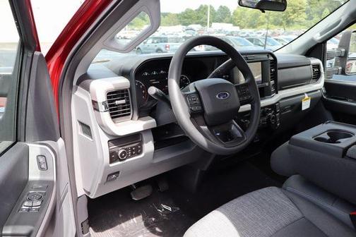 2026 Ford F-350 XLT