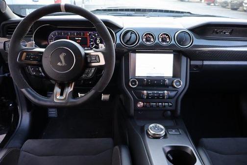 2022 Ford Shelby GT500 Base