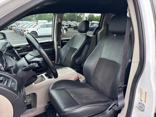 2020 Dodge Grand Caravan SXT