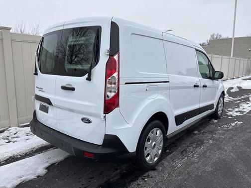 2022 Ford Transit Connect XLT