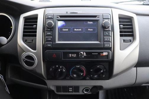 2013 Toyota Tacoma Base