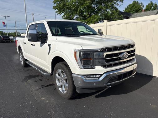Star White Metallic Tri-Coat 2023 Ford F-150 Lariat
