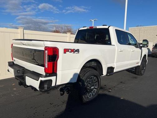 2025 Ford F-350 Platinum