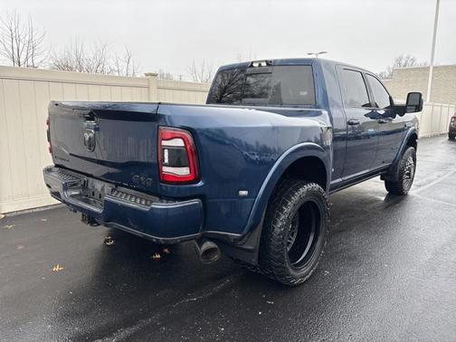 2023 RAM 3500 Limited Mega Cab 4x4 6'4' Box