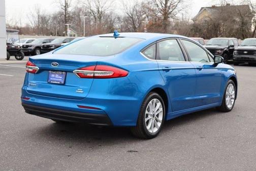 2020 Ford Fusion Hybrid SE