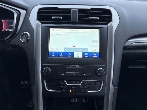 2020 Ford Fusion Hybrid SE