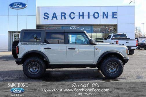 Desert Sand 2025 Ford Bronco Badlands