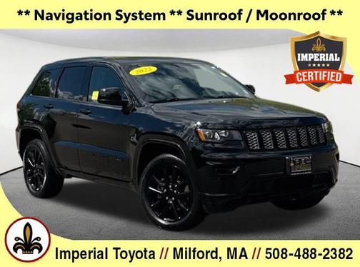 2022 Jeep Grand Cherokee Laredo