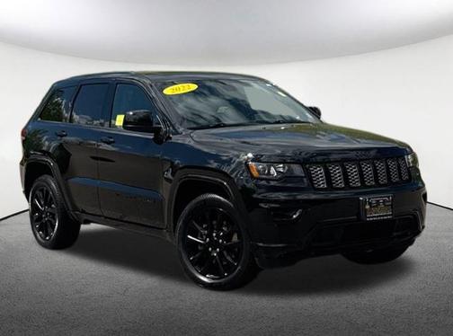 2022 Jeep Grand Cherokee Laredo