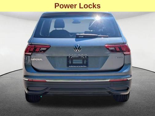Platinum Gray Metallic 2022 Volkswagen Tiguan 2.0T SE 4MOTION