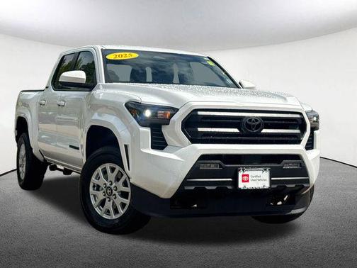 2025 Toyota Tacoma SR5