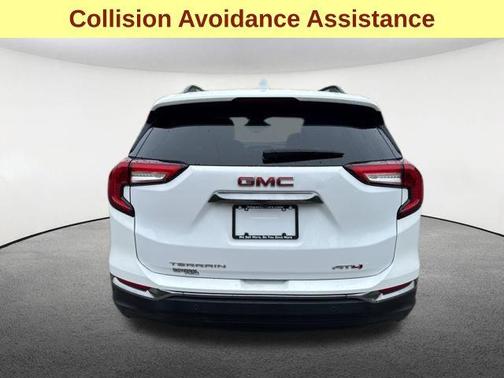 2022 GMC Terrain AWD AT4