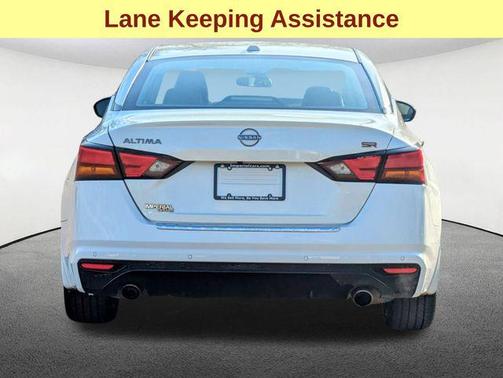 2023 Nissan Altima SR FWD