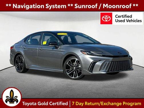 Heavy Metal/Midnight Black Metallic 2025 Toyota Camry XSE