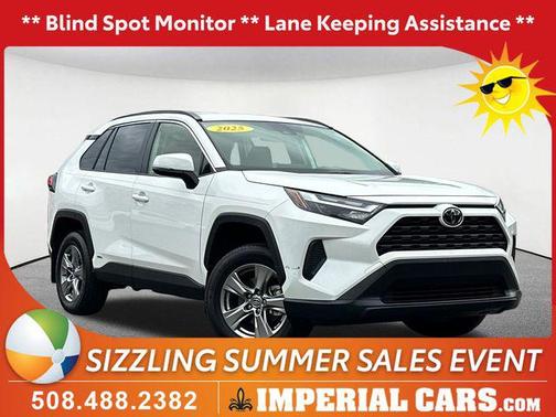 Ice Cap 2025 Toyota RAV4 Hybrid LE