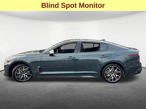 2023 Kia Stinger GT-Line