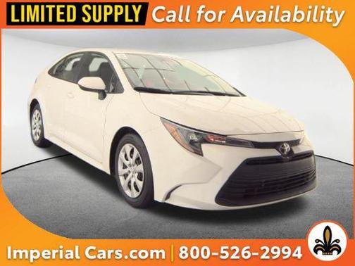 Ice Cap 2025 Toyota Corolla LE