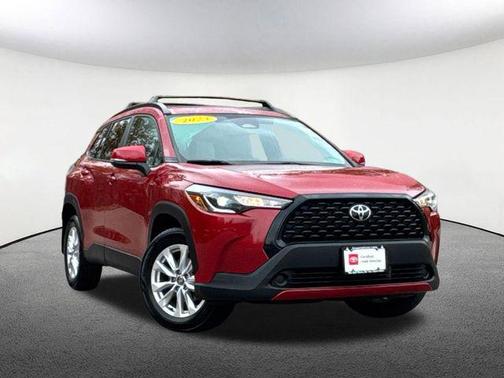 2023 Toyota Corolla Cross LE