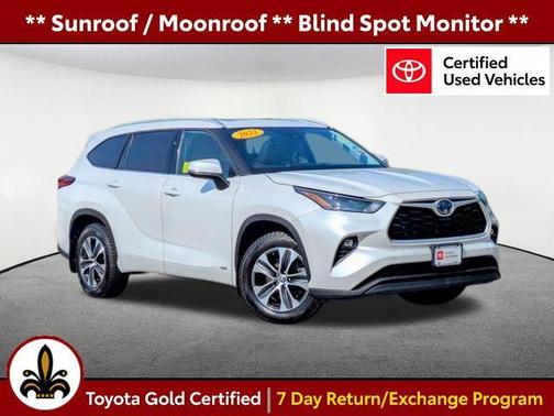 2022 Toyota Highlander Hybrid XLE