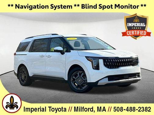 Snow White Pearl 2026 Kia Carnival Hybrid EX