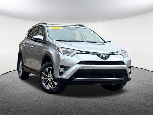 2017 Toyota RAV4 Hybrid XLE