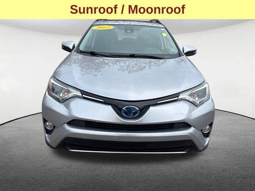 2017 Toyota RAV4 Hybrid XLE