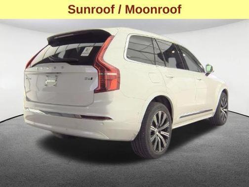 Crystal White Pearl 2025 Volvo XC90 B6 Plus 7-Seater