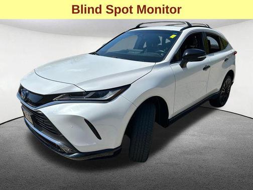 Wind Chill Pearl 2023 Toyota Venza Nightshade Edition