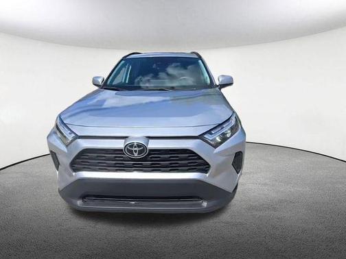 Silver Sky Metallic 2025 Toyota RAV4 Hybrid XLE