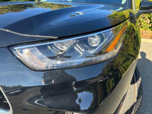 2025 Toyota Highlander Hybrid Limited