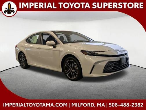 2025 Toyota Camry XLE